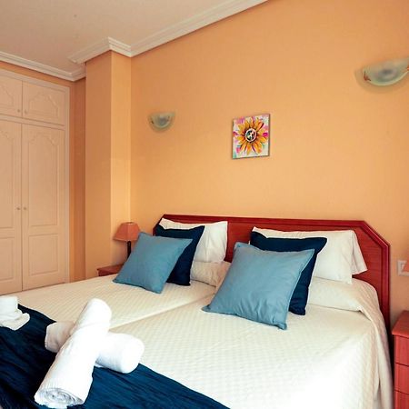 Hotel Tuto Torrevieja Kültér fotó