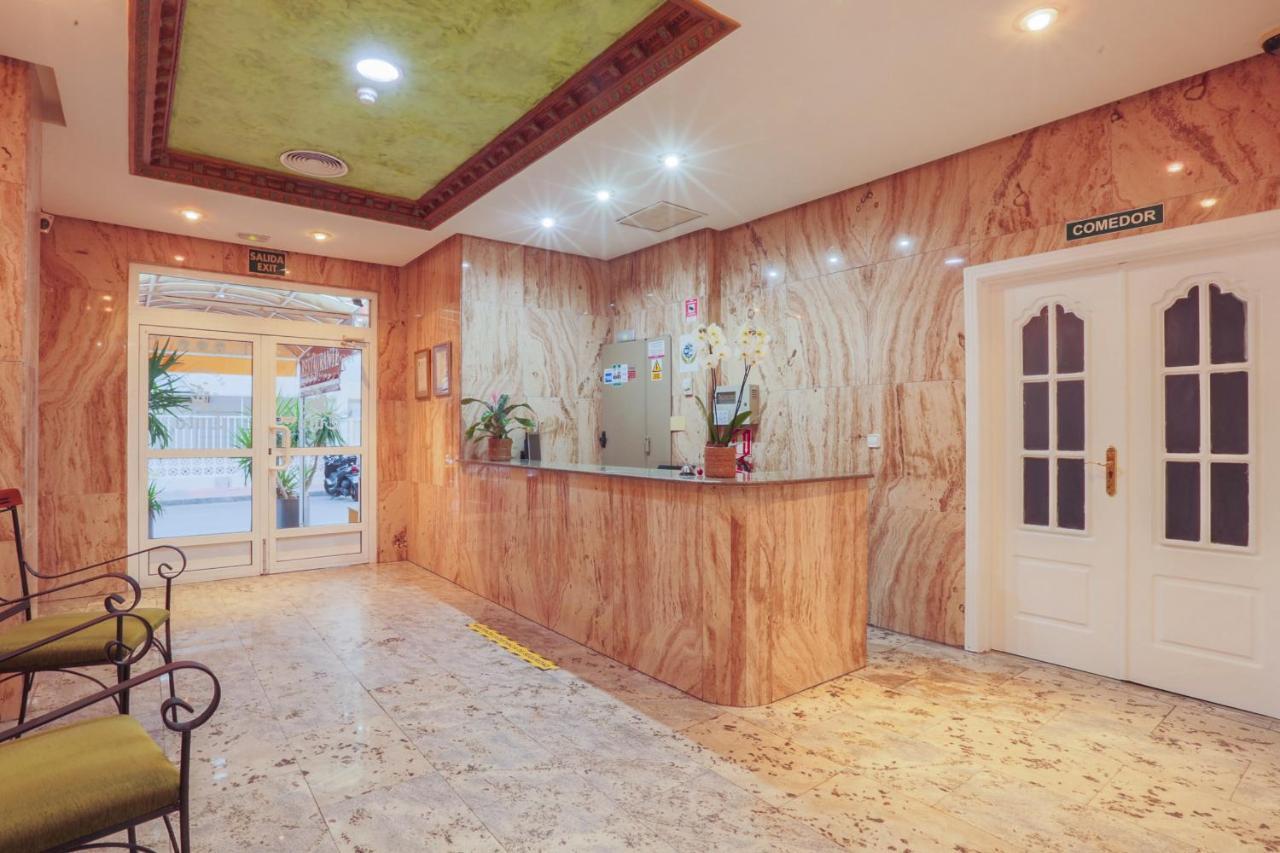 Hotel Tuto Torrevieja Kültér fotó