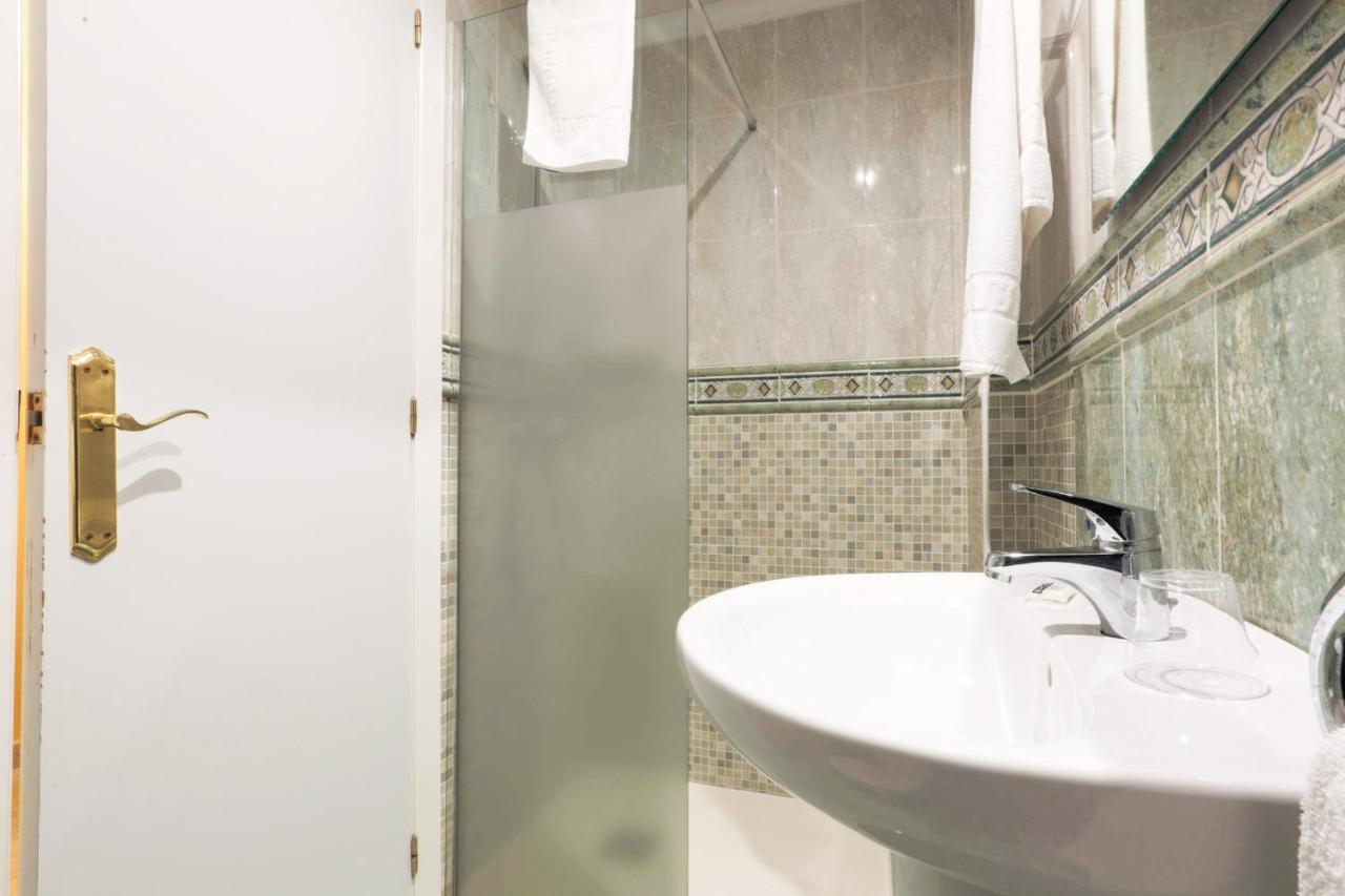 Hotel Tuto Torrevieja Kültér fotó