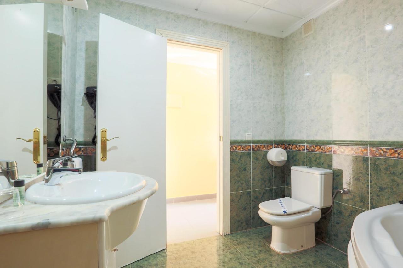 Hotel Tuto Torrevieja Kültér fotó