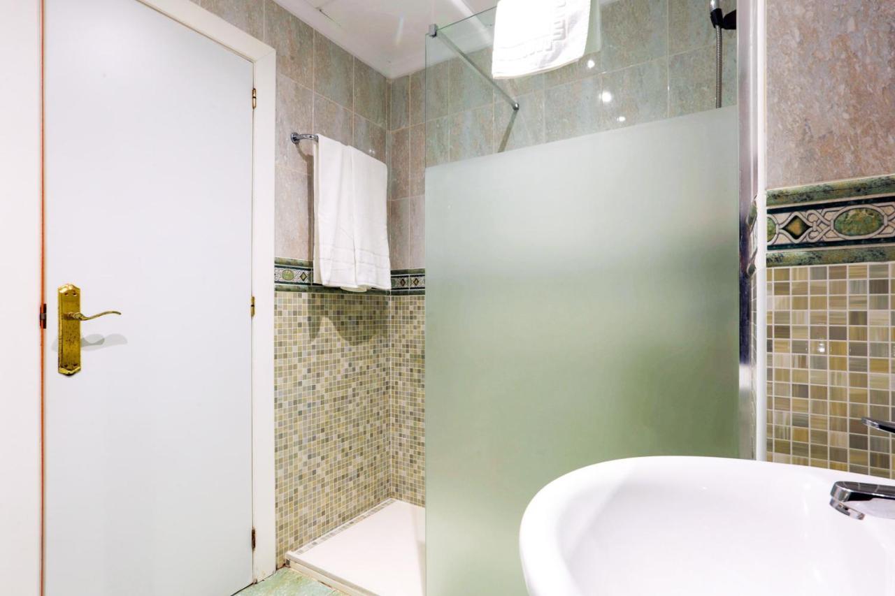 Hotel Tuto Torrevieja Kültér fotó