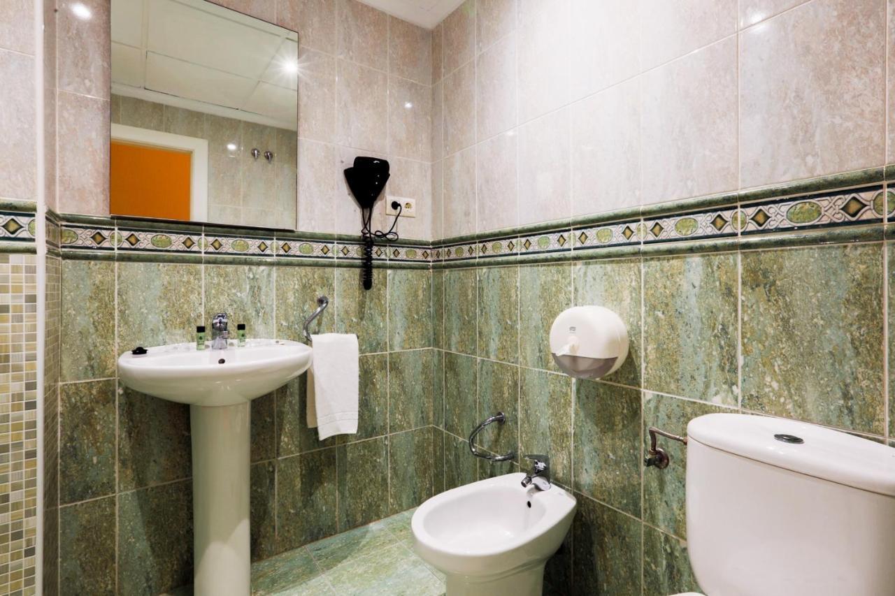 Hotel Tuto Torrevieja Kültér fotó
