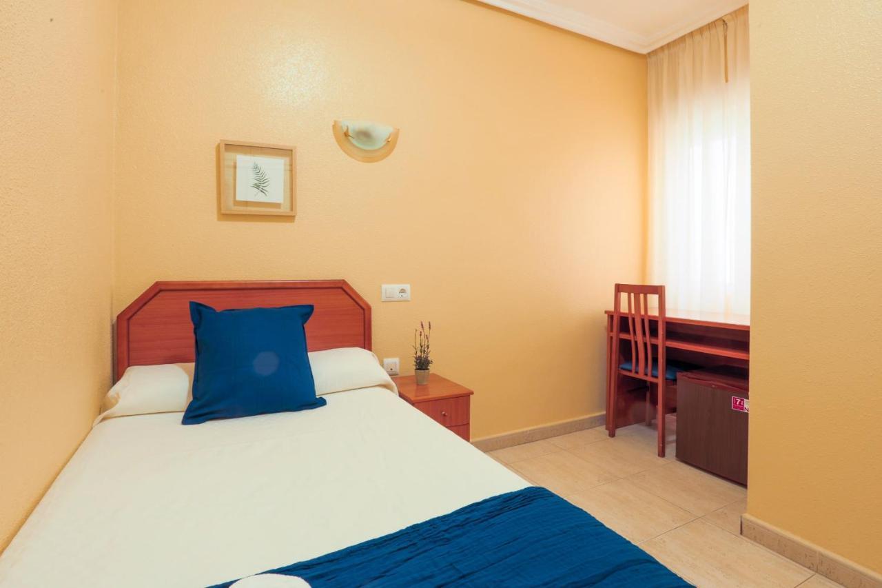 Hotel Tuto Torrevieja Kültér fotó