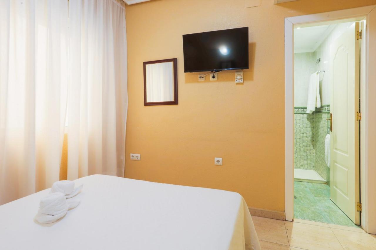 Hotel Tuto Torrevieja Kültér fotó