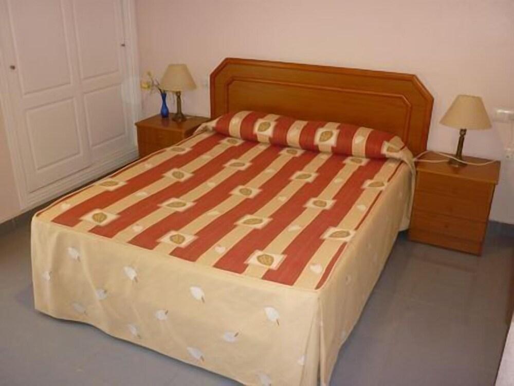 Hotel Tuto Torrevieja Kültér fotó