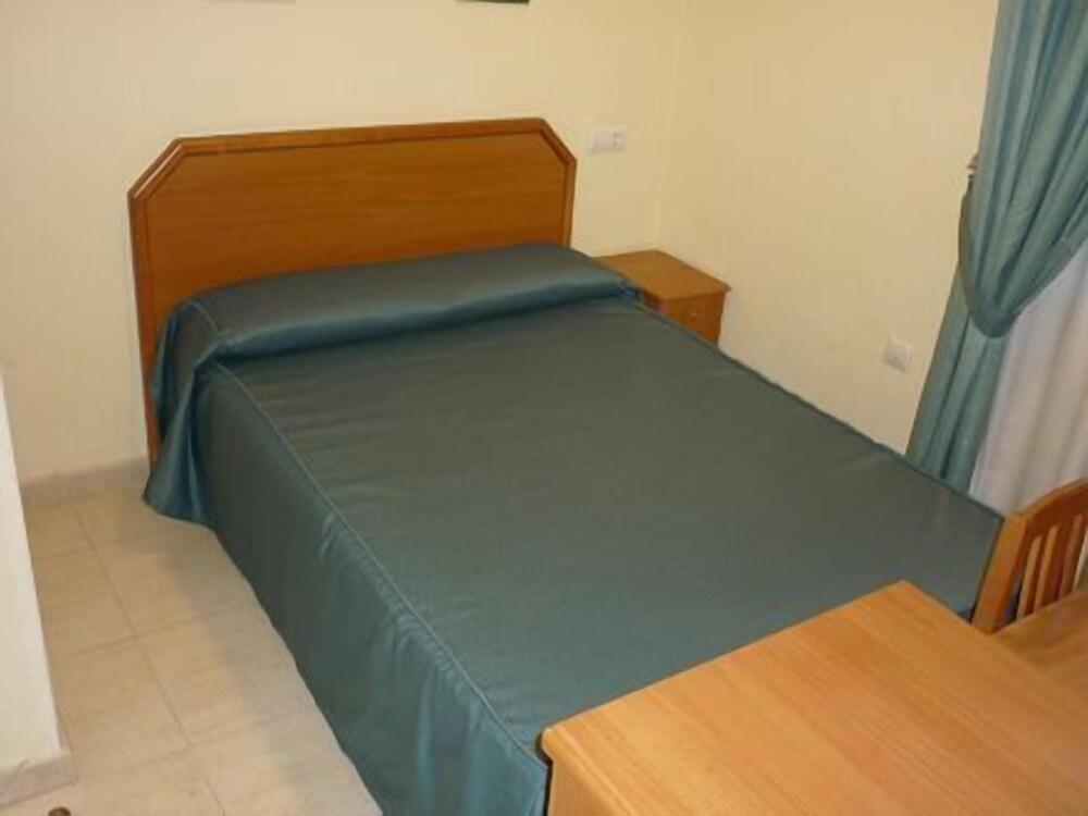 Hotel Tuto Torrevieja Kültér fotó